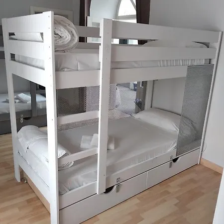 Homestay Factory Rooms Tarifa